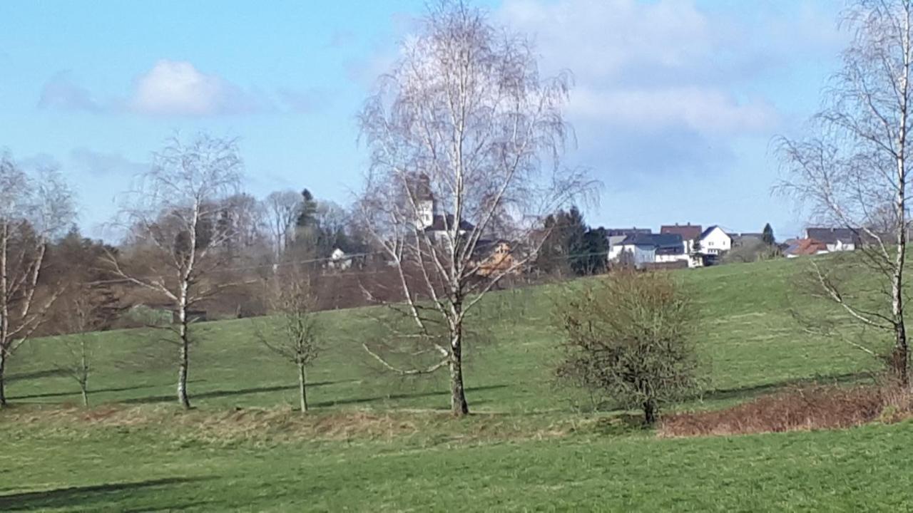 Ferienwohnungen! Kleine Bungalows Mit Terrasse! Stockhausen-Illfurth Kültér fotó