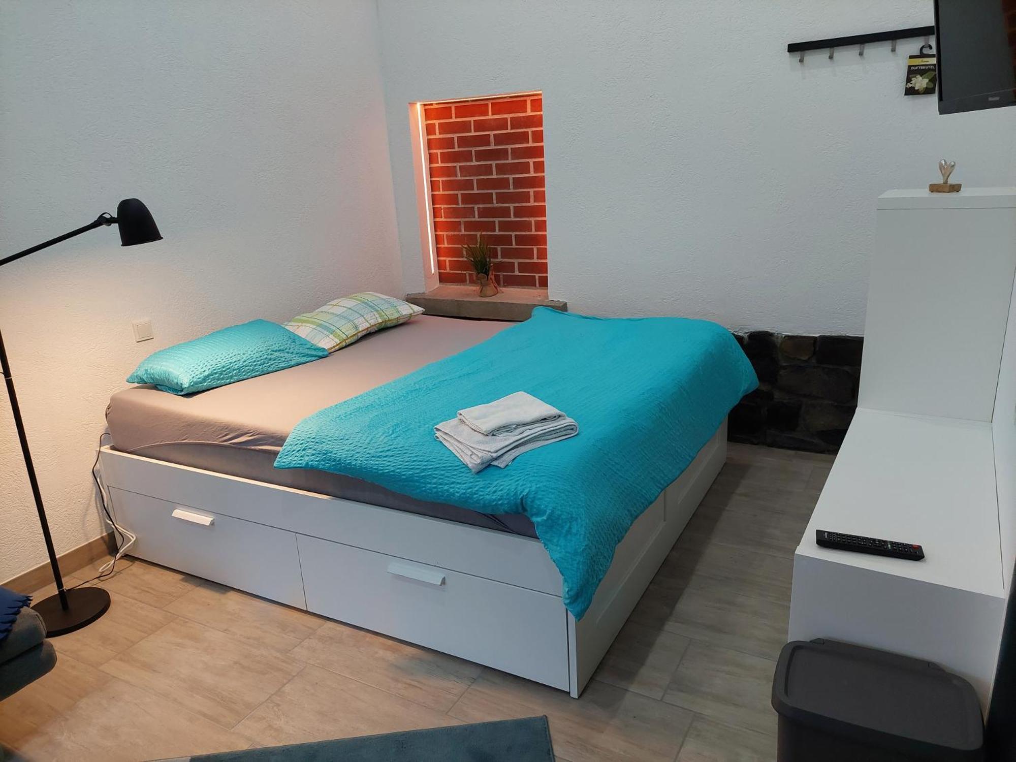 Ferienwohnungen! Kleine Bungalows Mit Terrasse! Stockhausen-Illfurth Szoba fotó